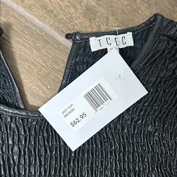 TCEC Black Textured Ruffle Blouse - Picture 2 of 3